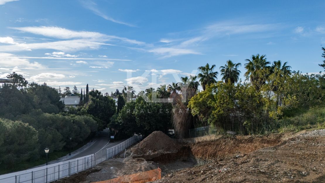 Современная вилла с видом на море в самом сердце Золотой Мили Марбельи