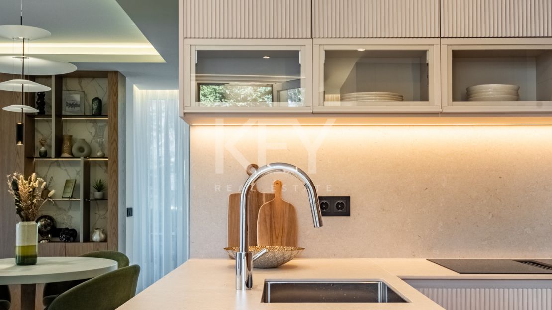 Unique apartment just 150 m away from the beach Alhambra del Mar, Golden Mile, Marbella