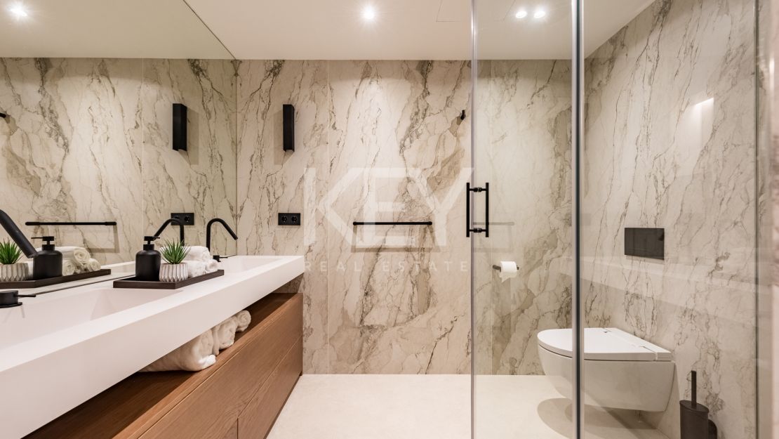 Unique apartment just 150 m away from the beach Alhambra del Mar, Golden Mile, Marbella