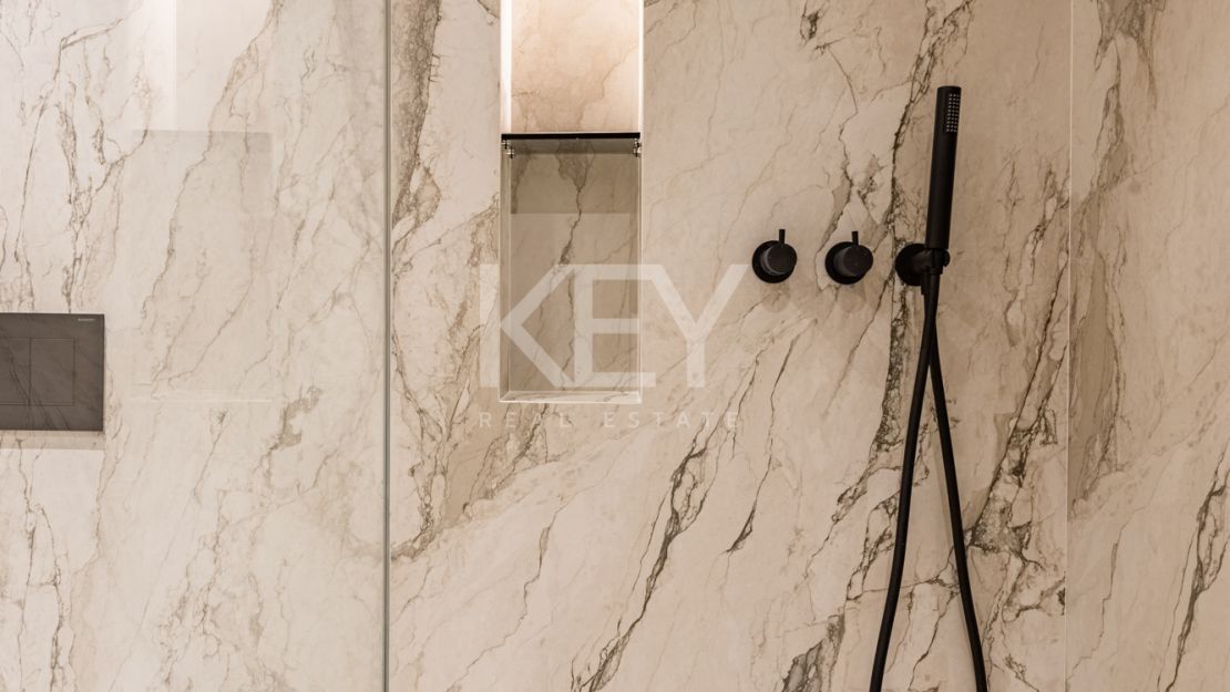 Unique apartment just 150 m away from the beach Alhambra del Mar, Golden Mile, Marbella