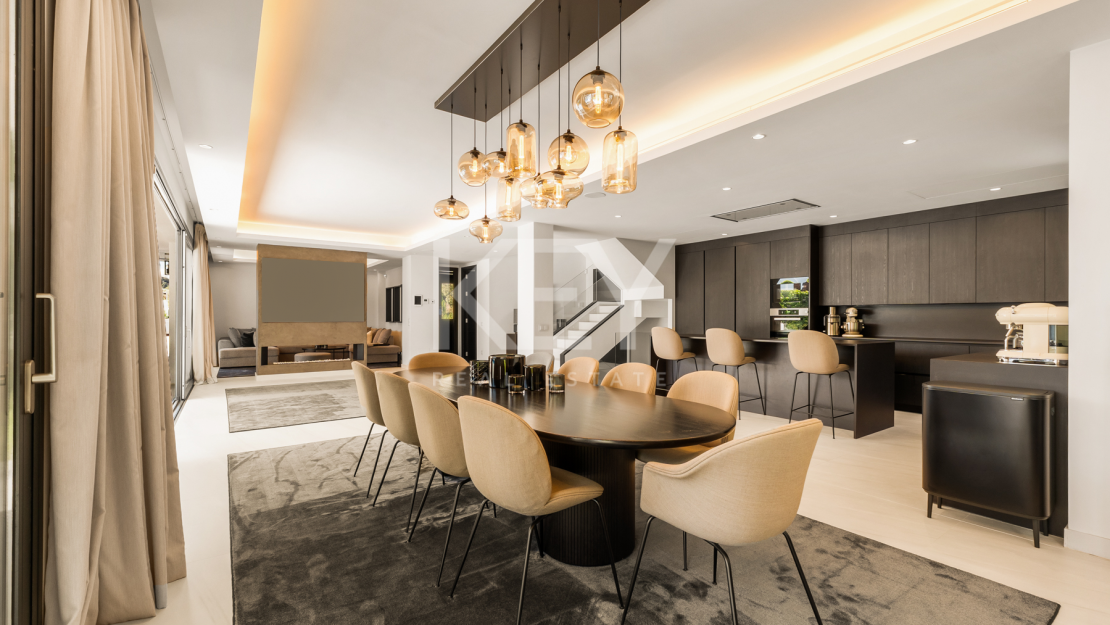 Modern High-End Villa in a Premier Gated Community