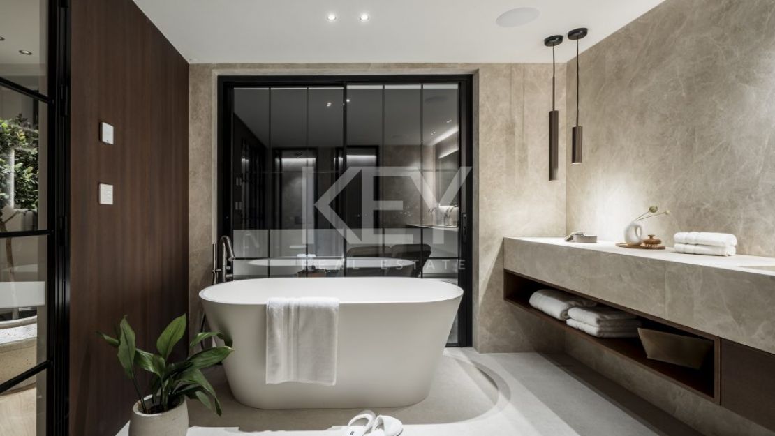 Excepcional villa cerca del campo de golf en Nueva Andalucía, Marbella