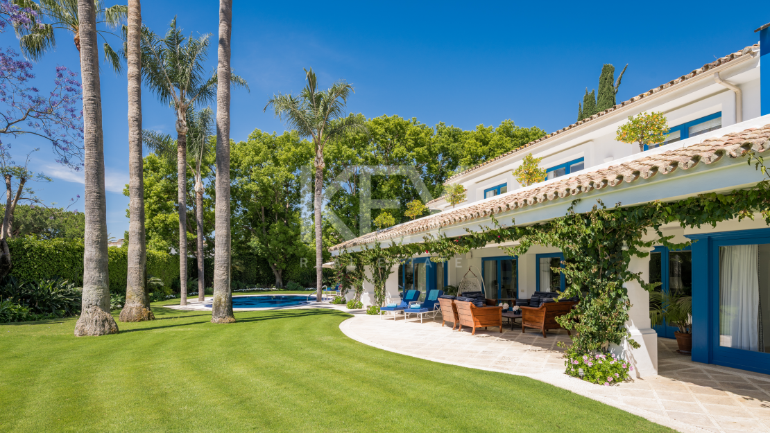 Amazing Villa for rent, in Golden Mile, Marbella, just 100 metres from the beach