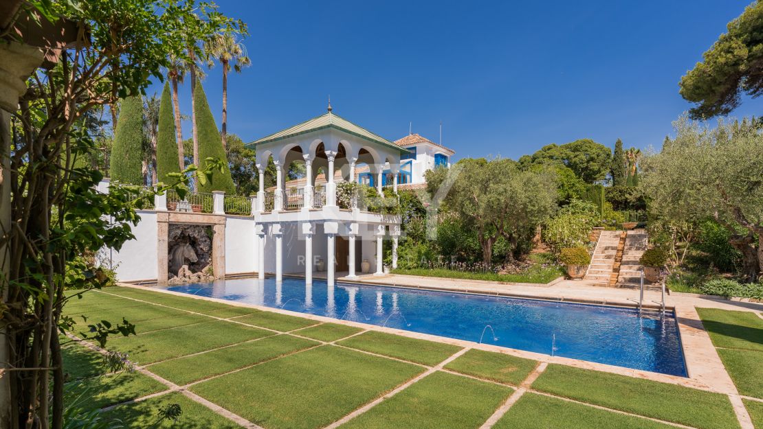 Amazing Villa for rent, in Golden Mile, Marbella, just 100 metres from the beach