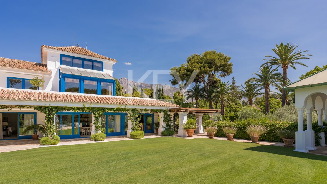 Amazing Villa for rent, in Golden Mile, Marbella, just 100 metres from the beach