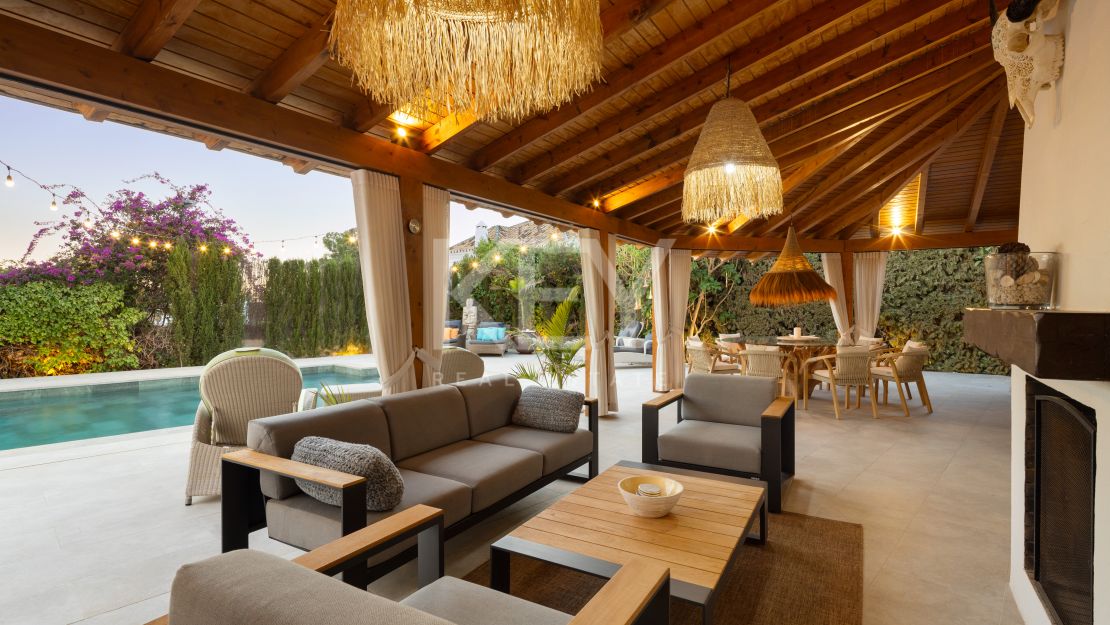 Elegante Villa de 8 dormitorios en Guadalmina Alta