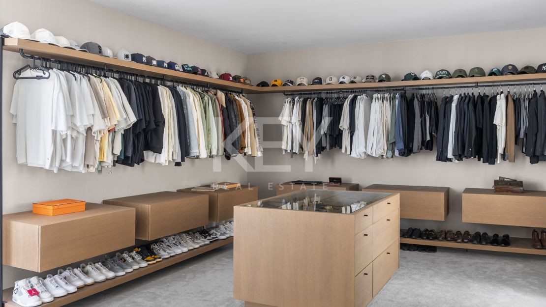 Удостоенный Наград Таунхаус с Панорамными Видами на Побережье в Сьерра-Бланке