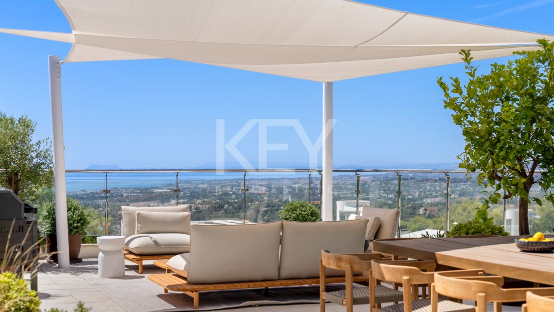 Удостоенный Наград Таунхаус с Панорамными Видами на Побережье в Сьерра-Бланке