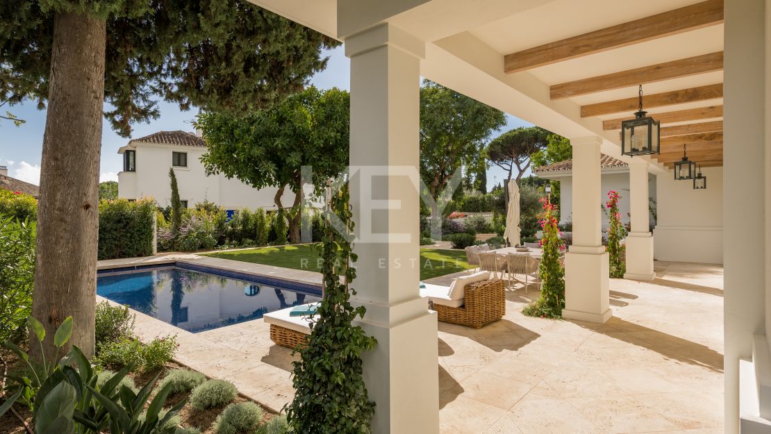 Una villa mediterránea refinada en el corazón de la Milla de Oro de Marbella
