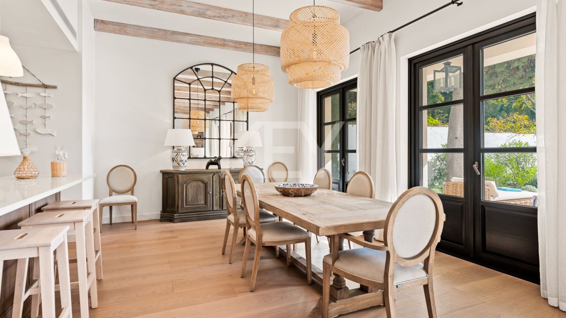 Una villa mediterránea refinada en el corazón de la Milla de Oro de Marbella