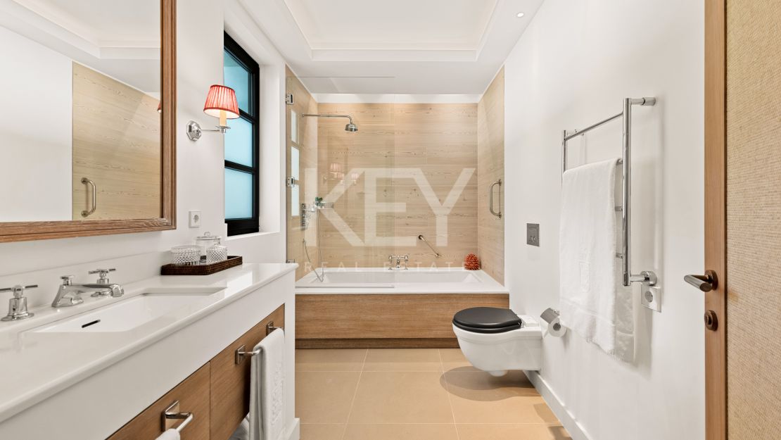 Una villa mediterránea refinada en el corazón de la Milla de Oro de Marbella