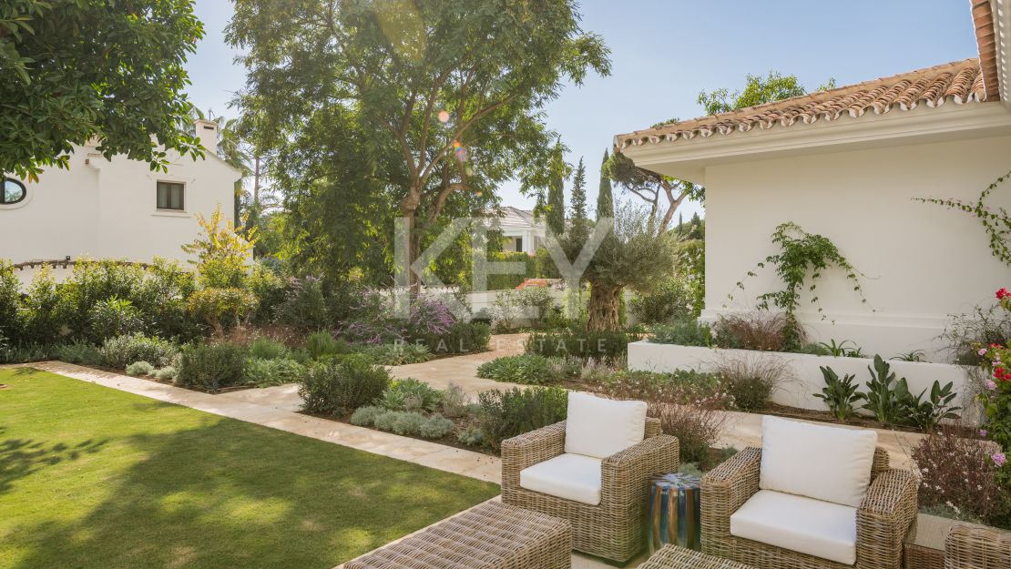 Una villa mediterránea refinada en el corazón de la Milla de Oro de Marbella