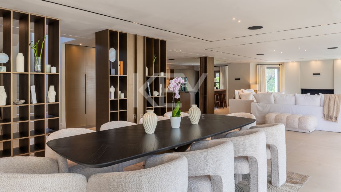 Элегантная вилла Solana рядом с Atalaya Gol с современным комфортом и стилем