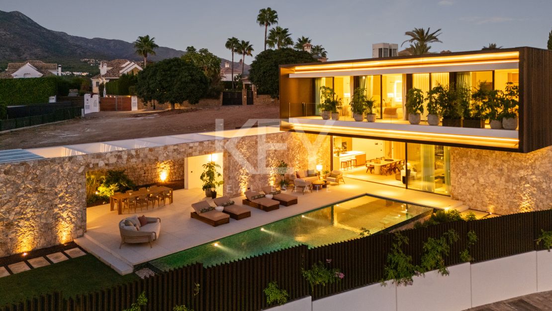 Архитектурный шедевр, сочетающий природу и роскошь в Марбелье