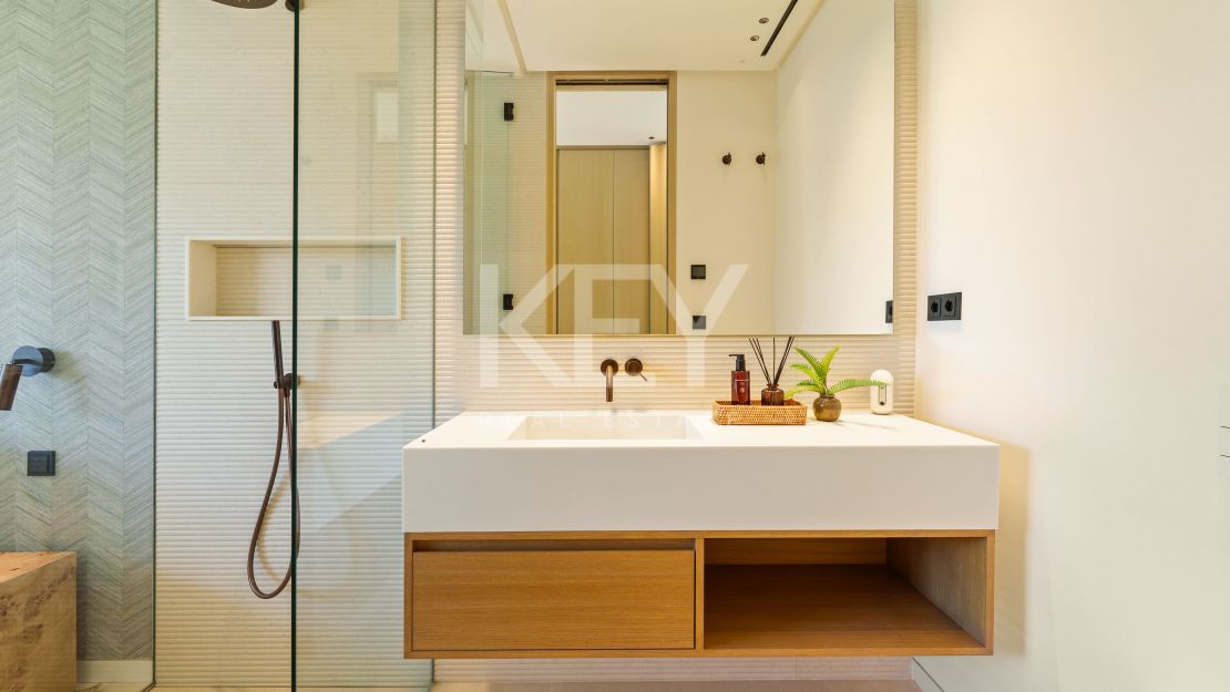 Архитектурный шедевр, сочетающий природу и роскошь в Марбелье