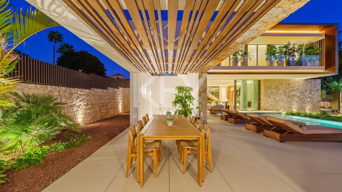 Архитектурный шедевр, сочетающий природу и роскошь в Марбелье