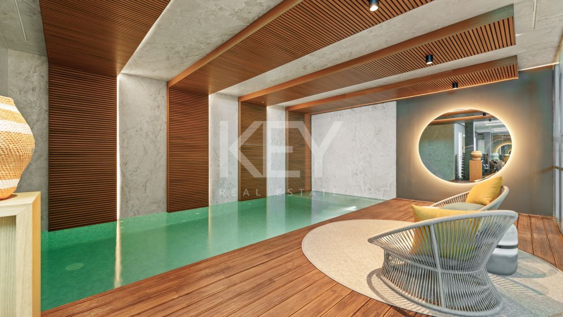 Современная вилла с видом на море и горы в Бенахависе