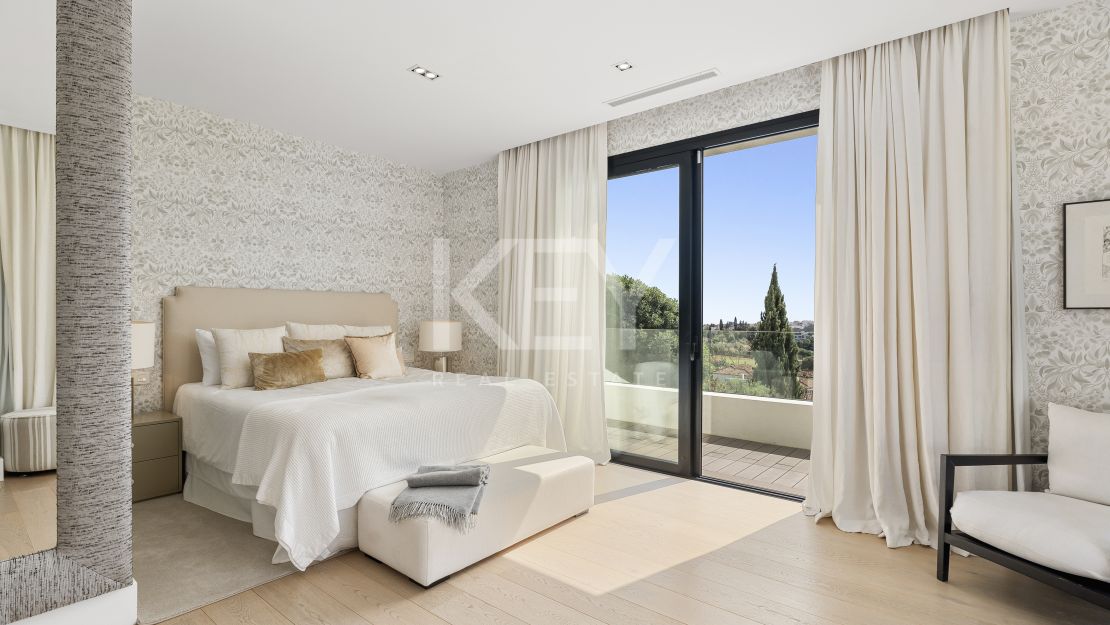 Amazing Private Villa near Golf in Los Naranjos, Marbella