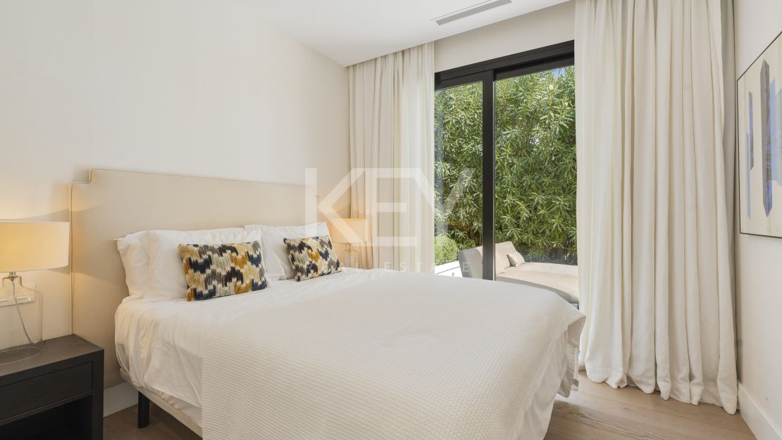 Amazing Private Villa near Golf in Los Naranjos, Marbella