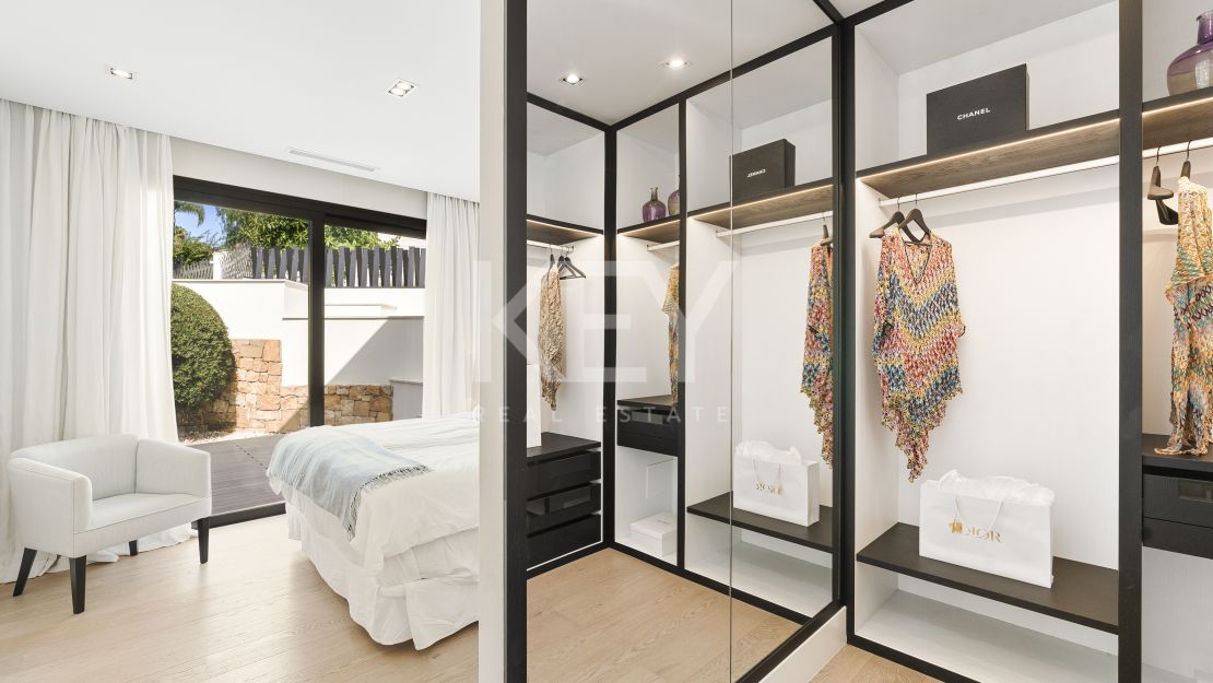 Amazing Private Villa near Golf in Los Naranjos, Marbella