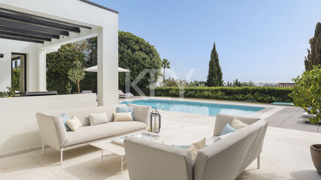 Amazing Private Villa near Golf in Los Naranjos, Marbella