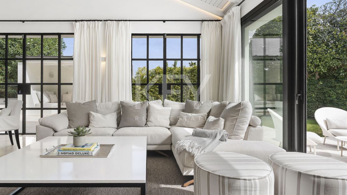 Amazing Private Villa near Golf in Los Naranjos, Marbella