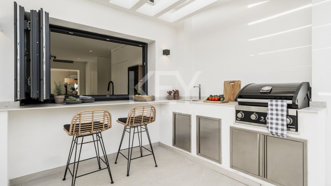 Increíble villa renovada cerca de la playa en Marbella