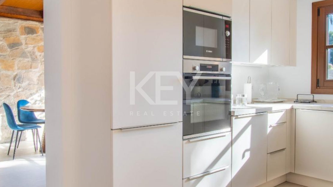 New 5 Bedroom Villa near Boho Club Marbella, Golden Mile