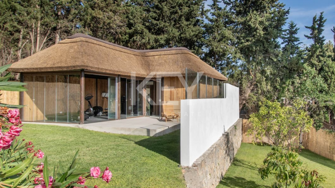 New 5 Bedroom Villa near Boho Club Marbella, Golden Mile