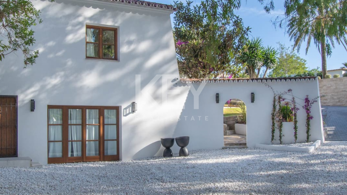 New 5 Bedroom Villa near Boho Club Marbella, Golden Mile