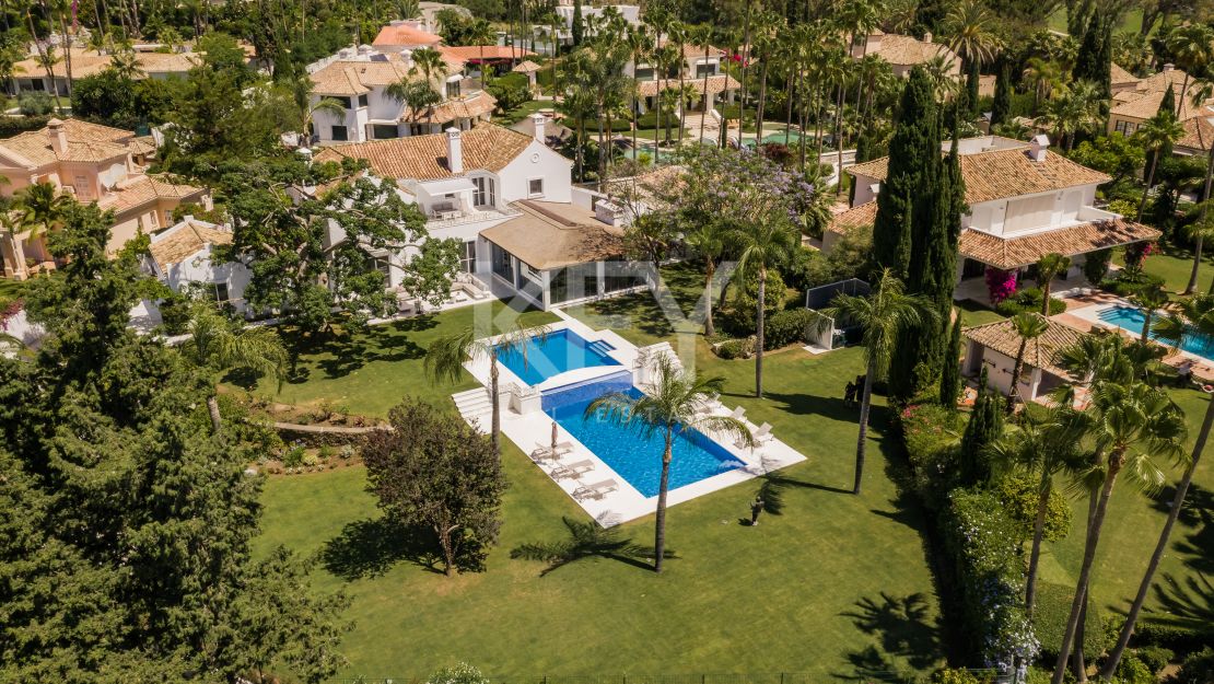 Villa contemporánea con acceso directo al golf en La Cerquilla