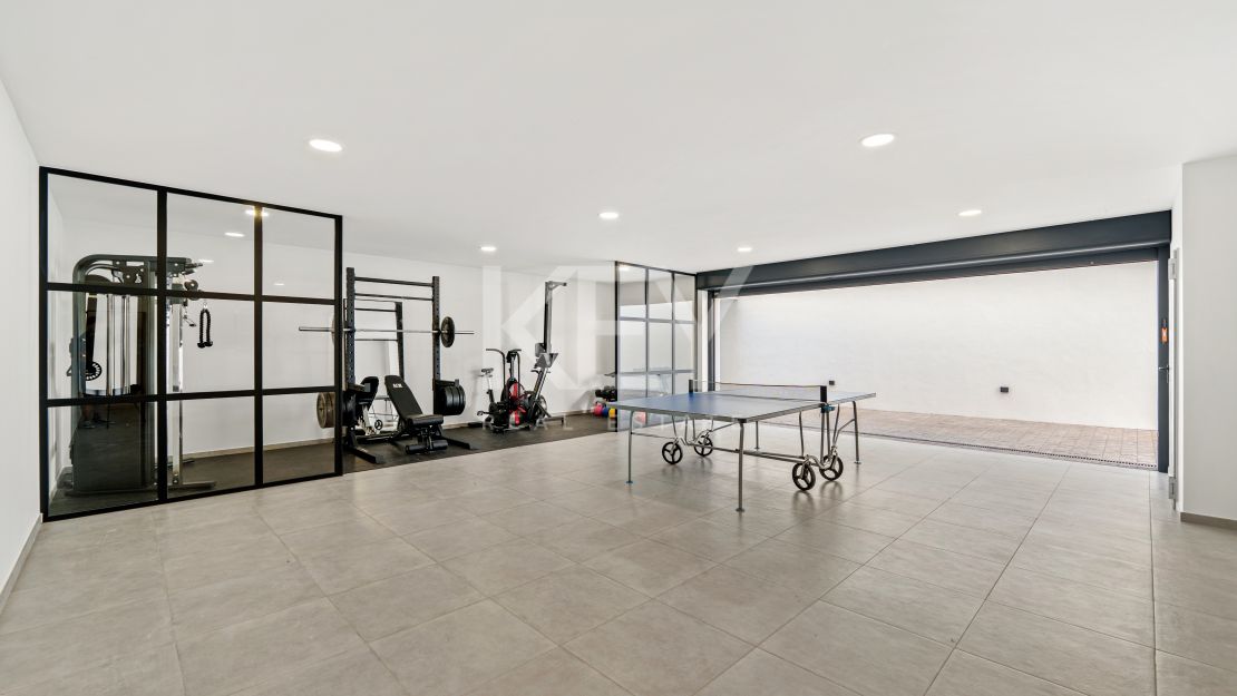 Современная жизнь в Нуэва-Андалусии со всеми удобствами под рукой