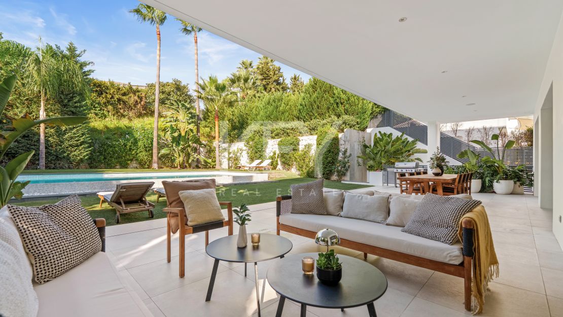 Современная жизнь в Нуэва-Андалусии со всеми удобствами под рукой