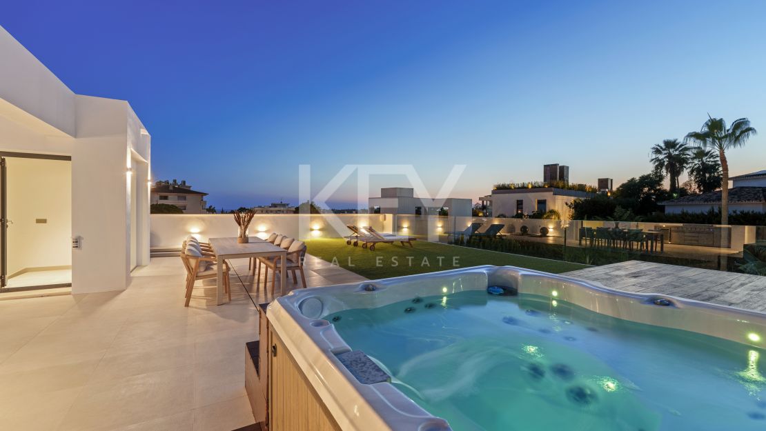 Современная жизнь в Нуэва-Андалусии со всеми удобствами под рукой