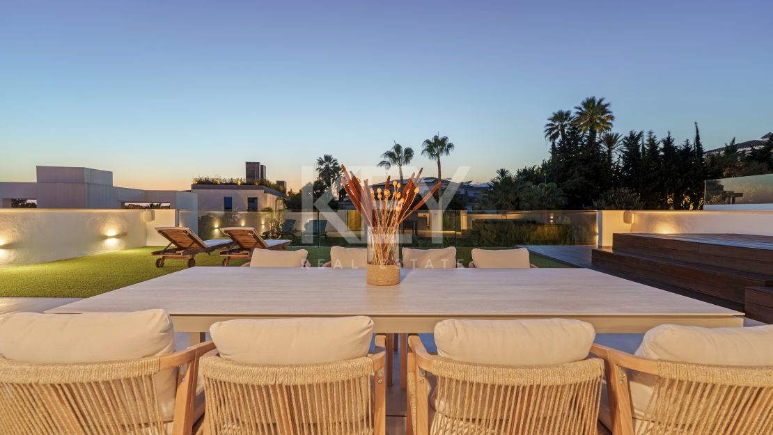 Современная жизнь в Нуэва-Андалусии со всеми удобствами под рукой