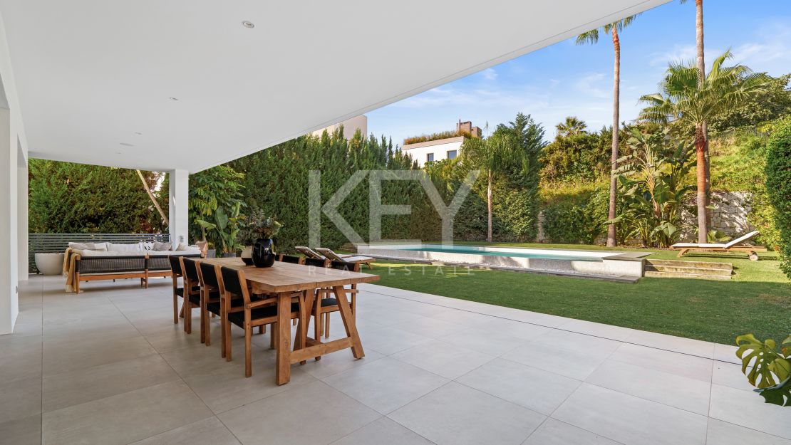 Современная жизнь в Нуэва-Андалусии со всеми удобствами под рукой