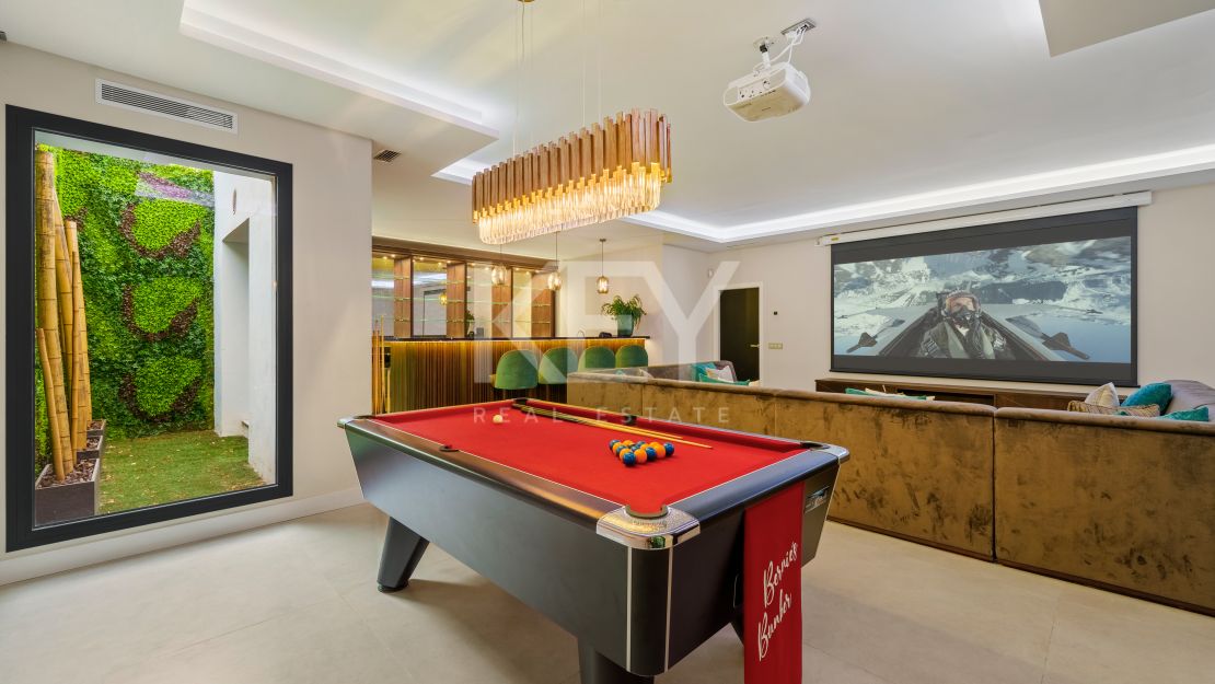 Contemporary villa for modern living in La Quinta, Benahavís