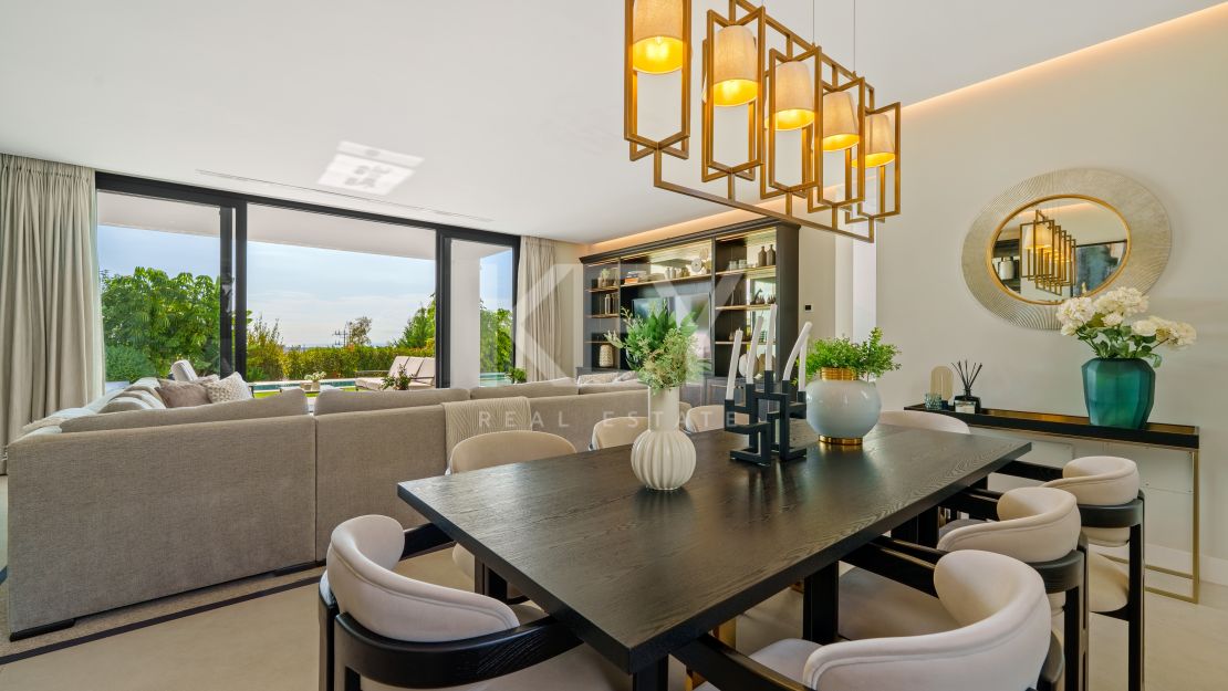 Современная вилла для комфортной жизни в Ла Кинта, Бенаавис