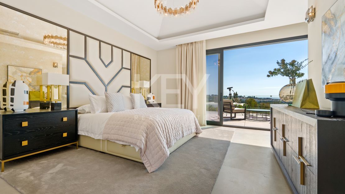 Современная вилла для комфортной жизни в Ла Кинта, Бенаавис