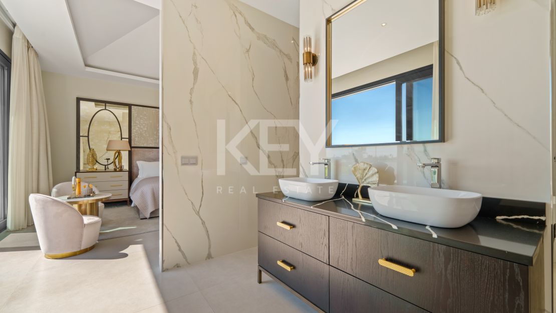 Contemporary villa for modern living in La Quinta, Benahavís