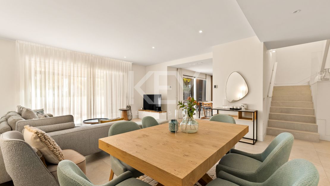 Luxurious 2-Bedroom Apartment in Lomas del Rey, Marbella