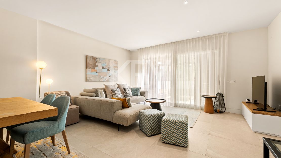 Luxurious 2-Bedroom Apartment in Lomas del Rey, Marbella