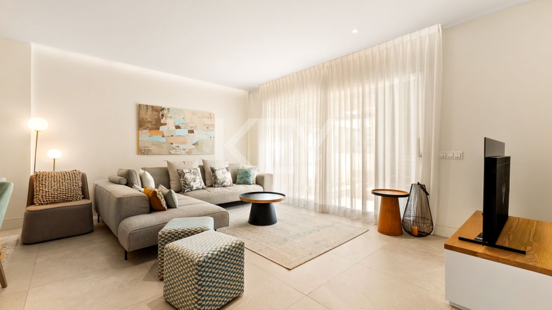 Luxurious 2-Bedroom Apartment in Lomas del Rey, Marbella