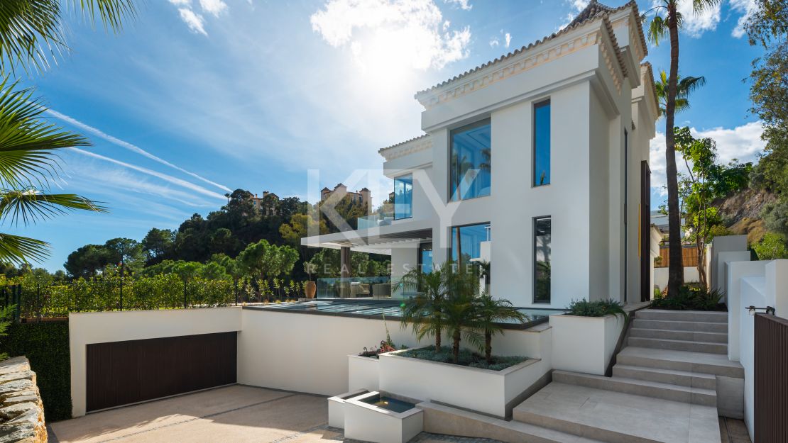 Impresionante villa en primera línea de golf en La Quinta con vistas panorámicas