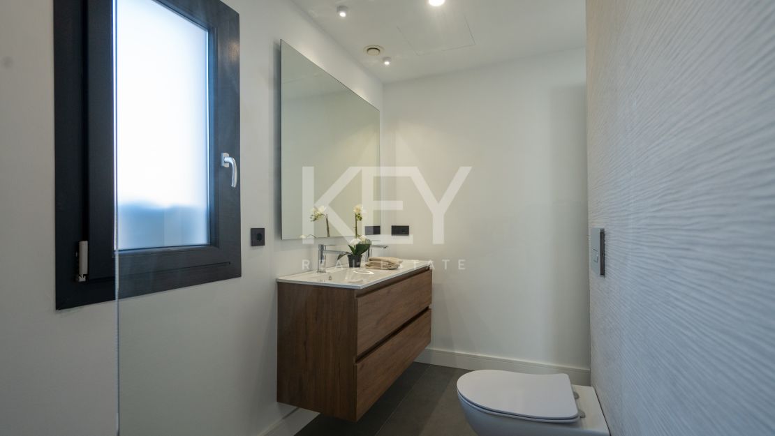 Luxury villa close to golf in La Cala Golf, Mijas Costa