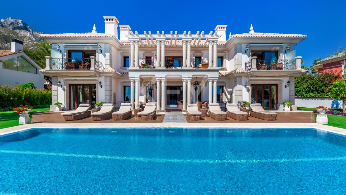 Exquisite Villa in Sierra Blanca, Marbella – Unparalleled Quality and Prestigious Location