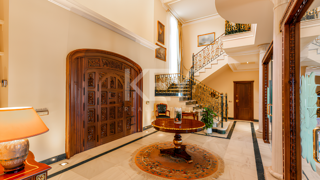 Изысканная вилла с непревзойденным качеством и престижным расположением в Сьерра-Бланка, Марбелья