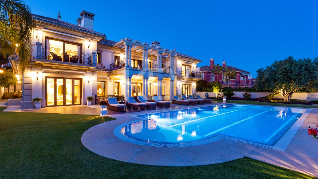 Изысканная вилла с непревзойденным качеством и престижным расположением в Сьерра-Бланка, Марбелья