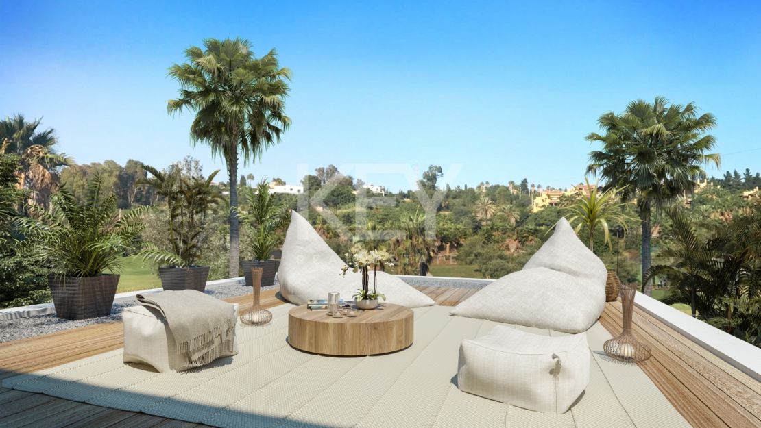 Villa moderna en primera línea de golf en El Campanario, Estepona