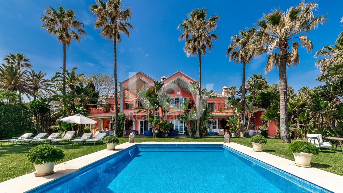 Villa Fiorella: Beachfront Villa for Sale and Rent in Guadalmina Baja, San Pedro